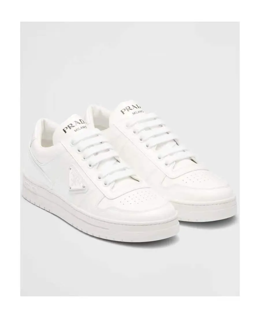 P380 Yuan 38-45 Prada Prada’s new men’s leather sports shoes, the highest version on the market, any comparison is welcome🆚! The original leather has excellent texture and is super high-end! Fetal sheep net lining imported from Italy, removable pad! Luxurious materials and fine workmanship, highly recommended!